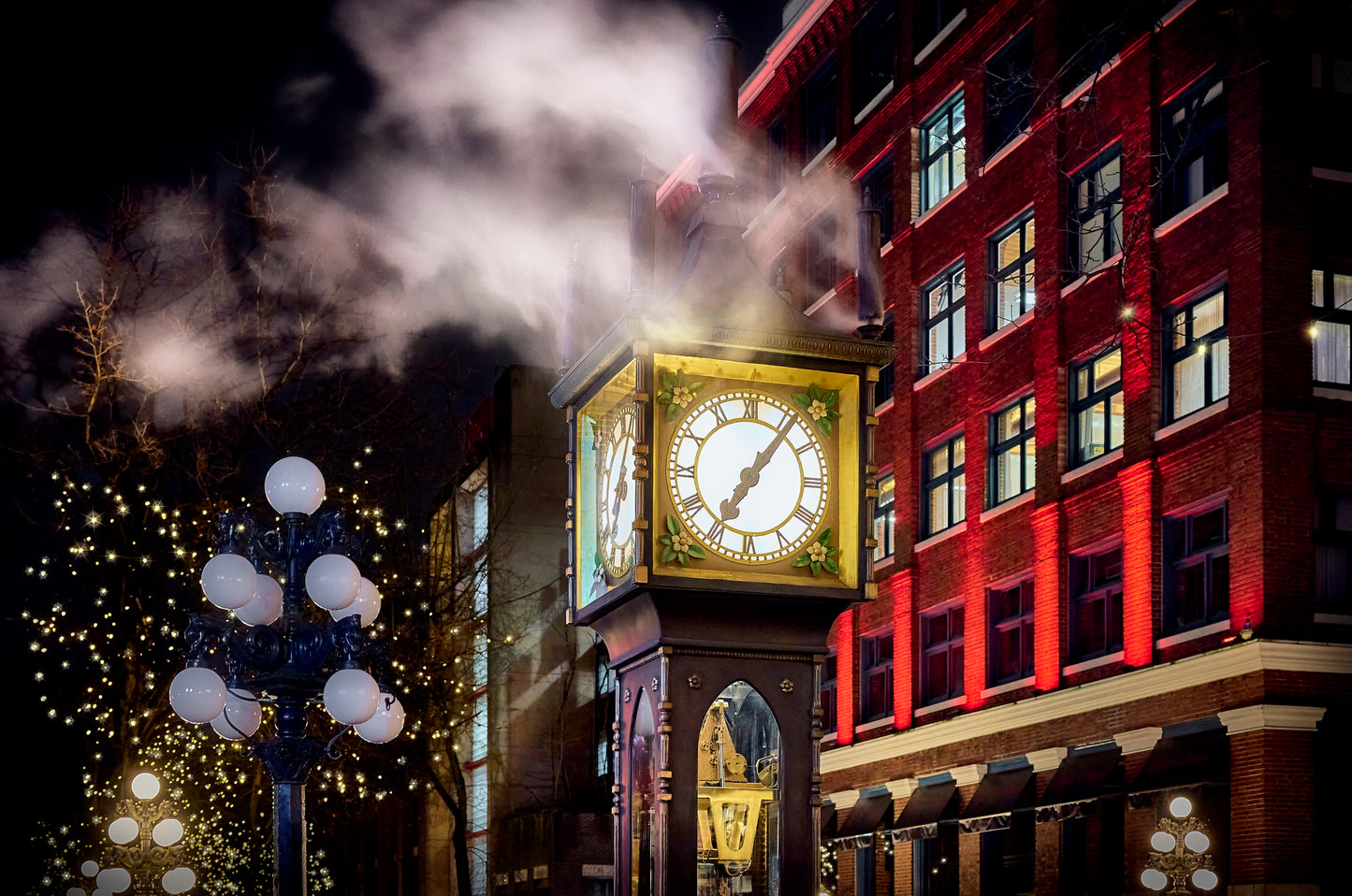 Holiday Magic in Vancouver: Christmas at the Wedgewood | December 24 - 27, 2026 | Activity Level 2