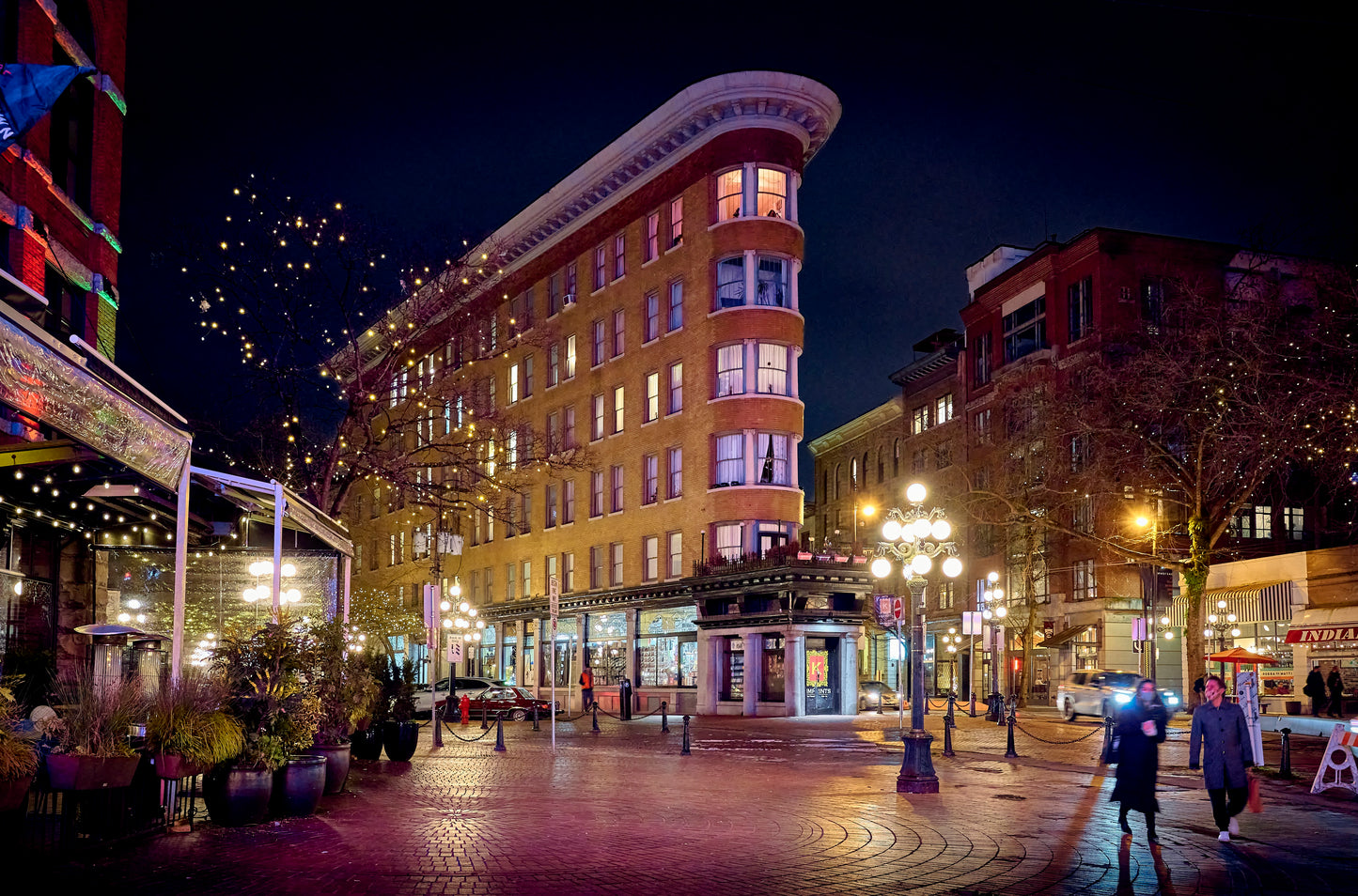 Holiday Magic in Vancouver: Christmas at the Wedgewood | December 24 - 27, 2026 | Activity Level 2