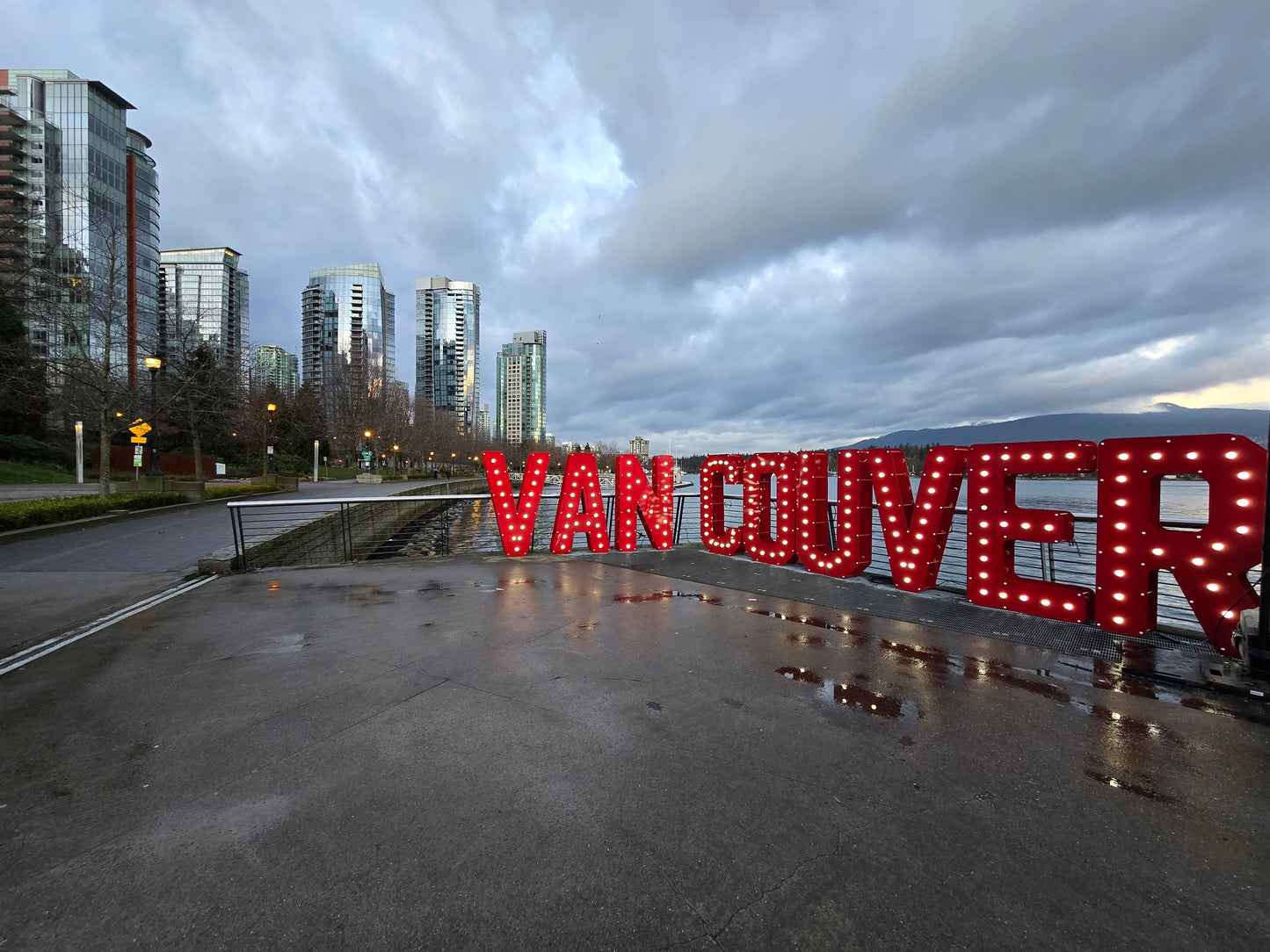 Holiday Magic in Vancouver: Christmas at the Wedgewood | December 24 - 27, 2026 | Activity Level 2