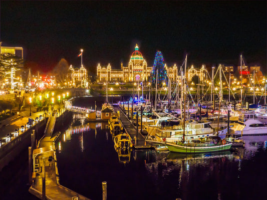 Christmas in Victoria | December 24 - 27, 2026 | Activity Level 1