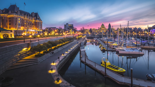 Christmas in Victoria | December 24 - 27, 2026 | Activity Level 1
