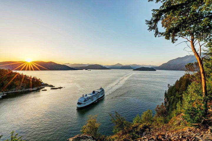 Discovery Coast Passage | September 18 - 22 | Activity Level 2